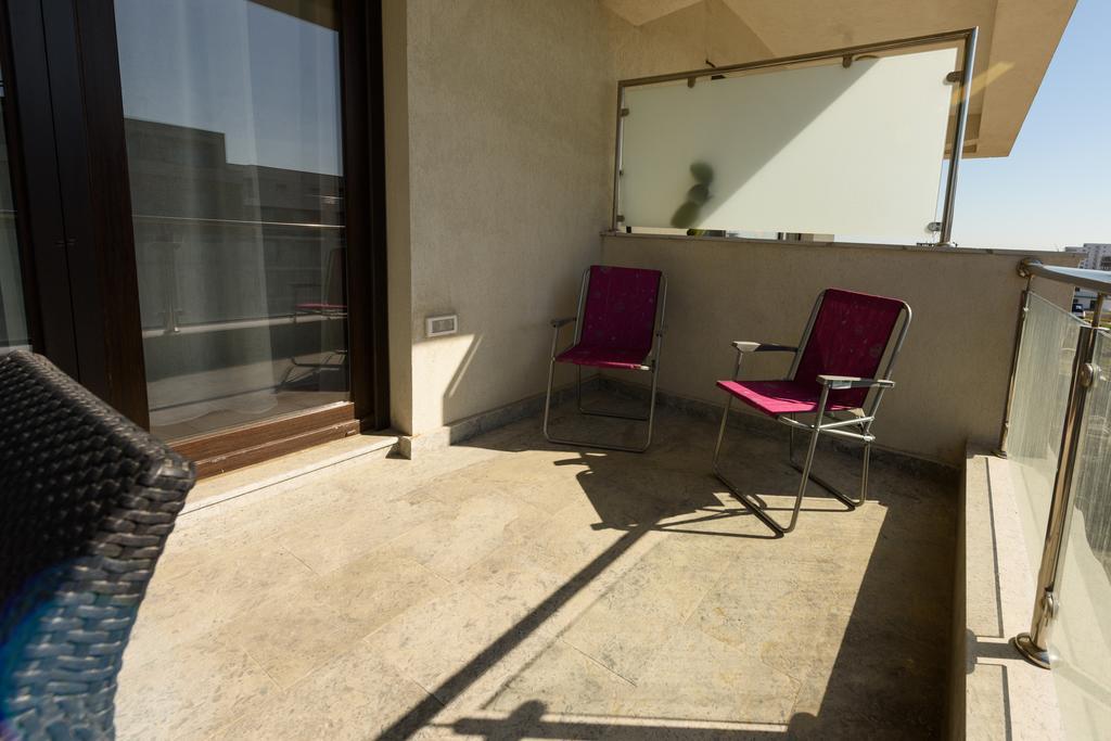 Purple Sun Apartment Navodari Luaran gambar